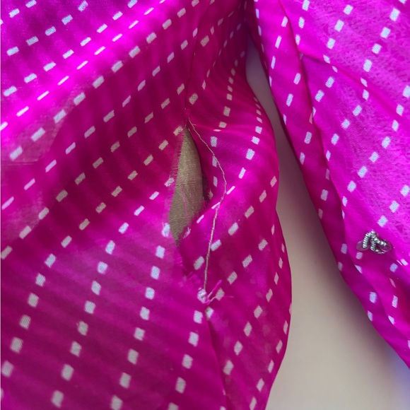 Colorful Puppet with Pink Outfit - Picture 4 of 8